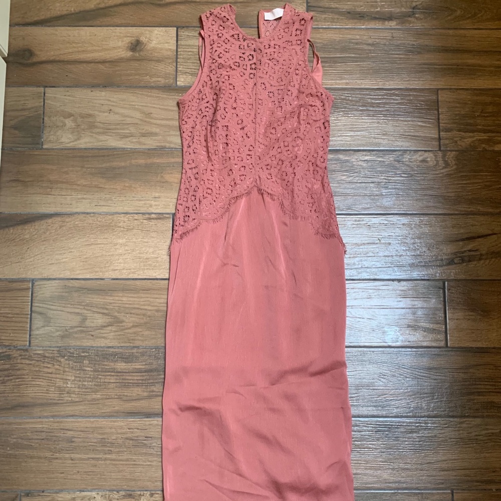 Like-new- worn once Keepsake midi dress